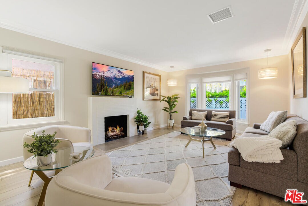 Foto principal - 416 1/2 Norwich Dr