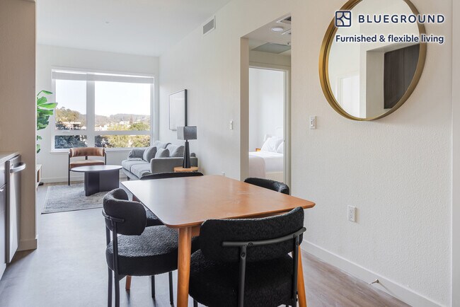 Foto del edificio - 100 Callan Ave