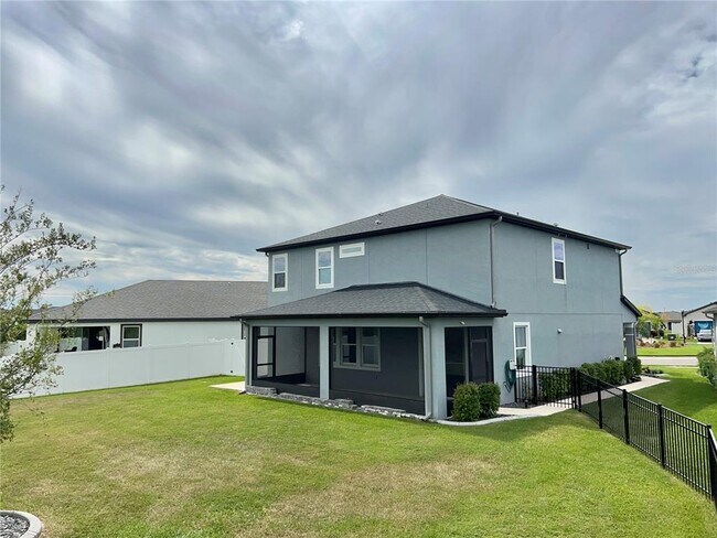 Foto del edificio - 34307 Radley Wy