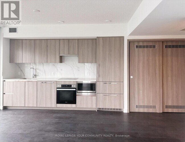 Photo du bâtiment - 1 Concord Cityplace Wy