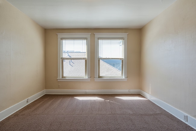 Interior Photo - Pacific Ridge