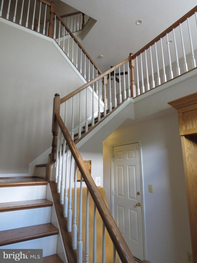 Building Photo - 6374 Dakine Cir