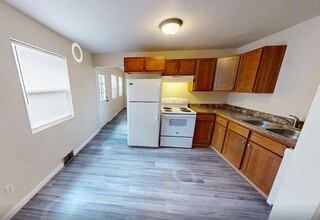 Building Photo - 1114 Racine St