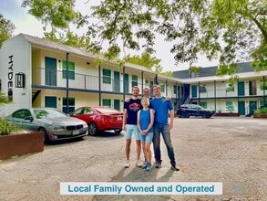 Building Photo - 4504 Speedway