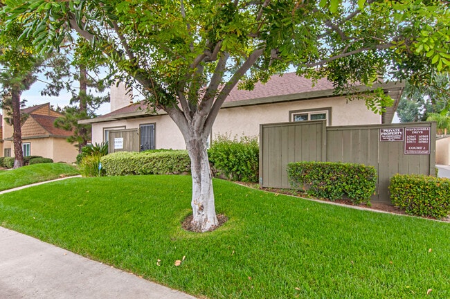 Foto del edificio - 3 Bedroom, 2 Bath 1374sf Detached condo in Mesa Village 92126.