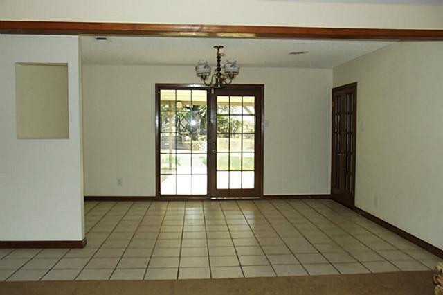 Building Photo - 1024 Kennedale Sublett Rd