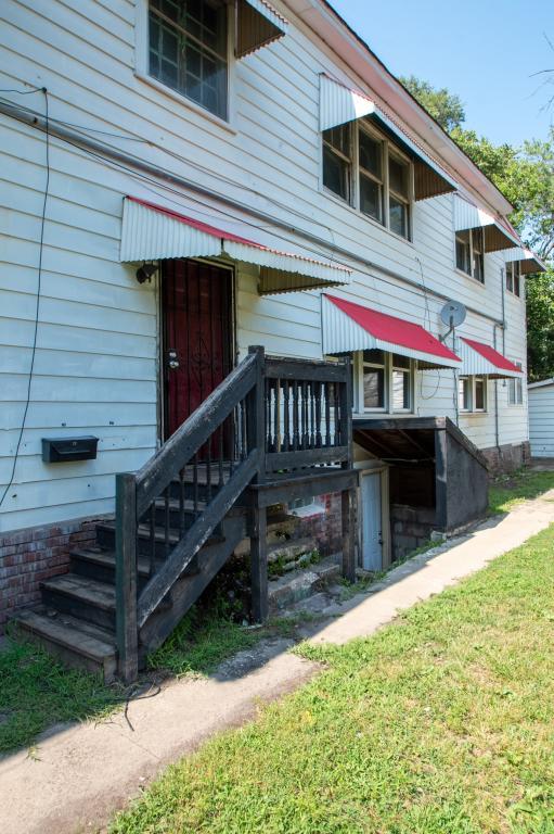 Foto del edificio - 2315 Industrial Blvd