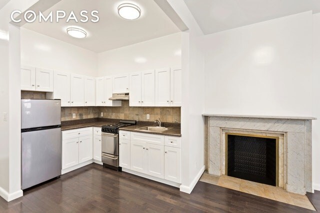 Foto del edificio - 28 W 11th St