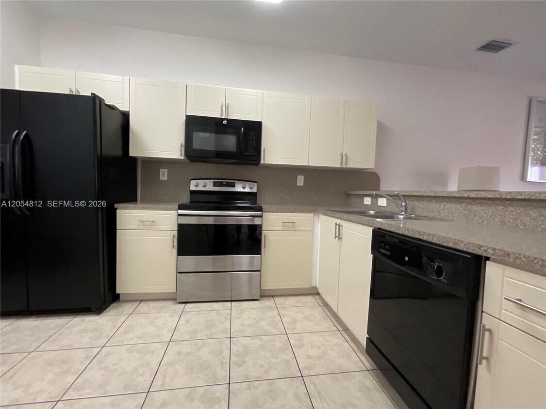 Foto del edificio - 15352 SW 91st St