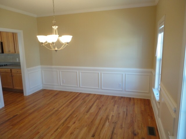 Building Photo - 163 Finley Ct