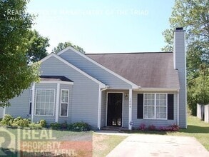 Building Photo - 1804 Water St
