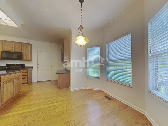 Building Photo - 8201 Kingstree Ln
