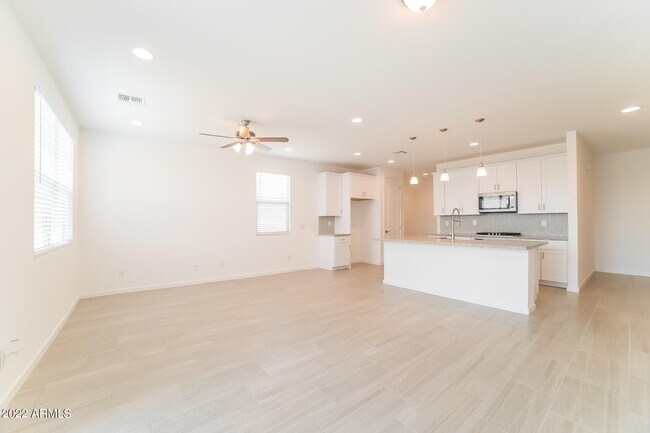 Building Photo - 11010 55th Ln