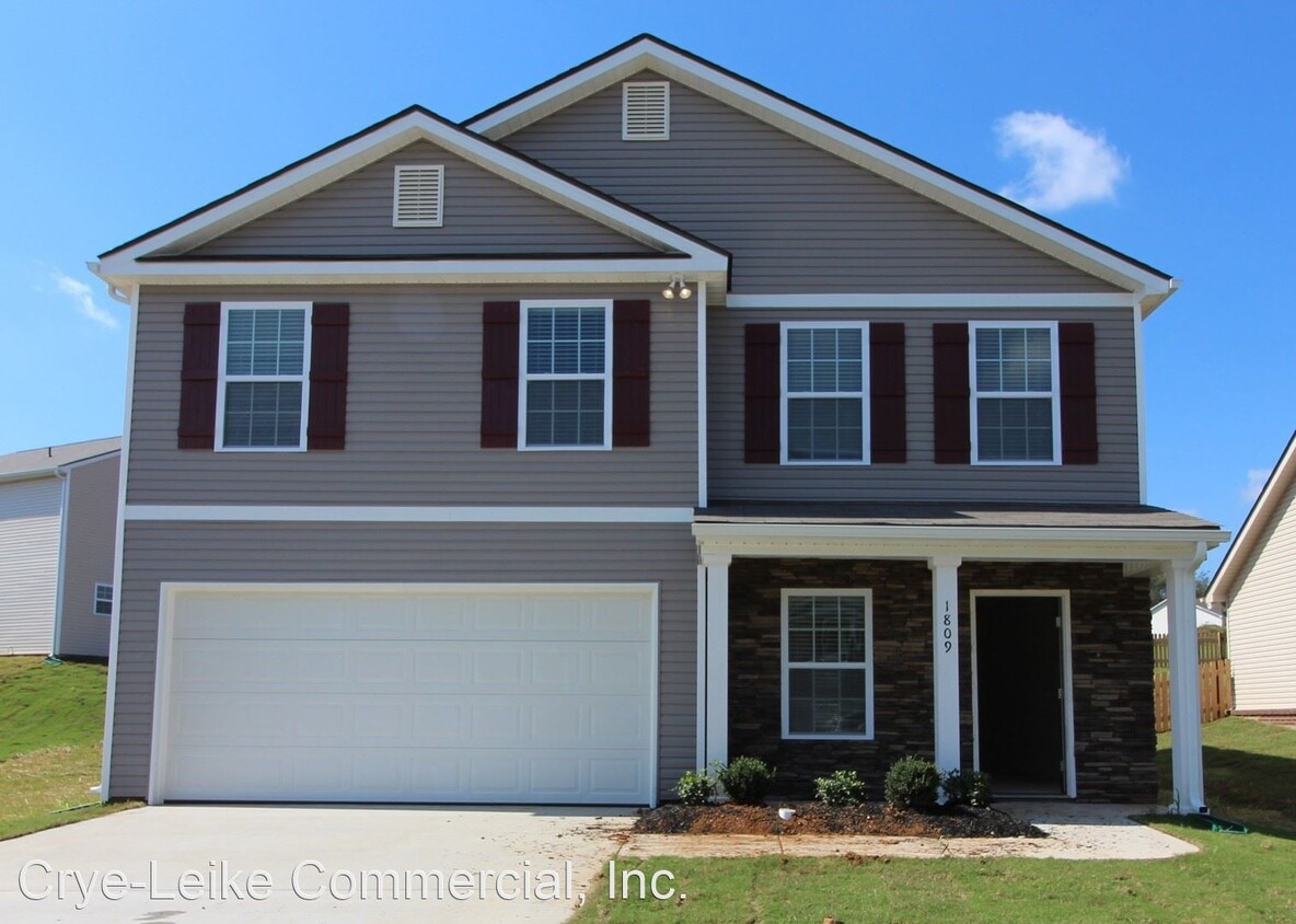 1809 River Poppy Road, Mascot, TN 37806 House Rental in Mascot, TN