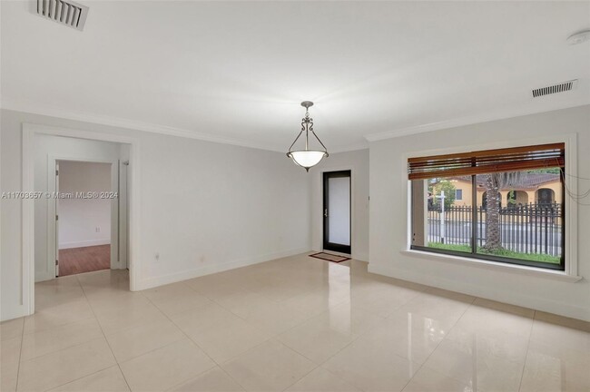 Foto del edificio - 141 SW 51st Ct