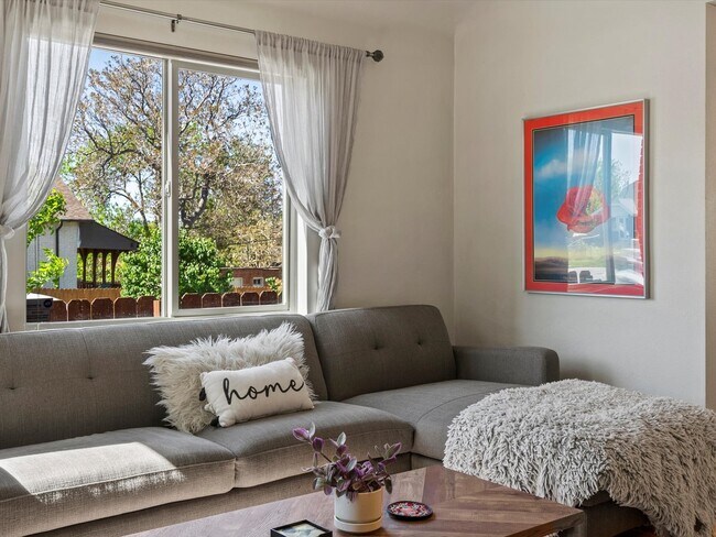 Photo - 3401 Steele St House