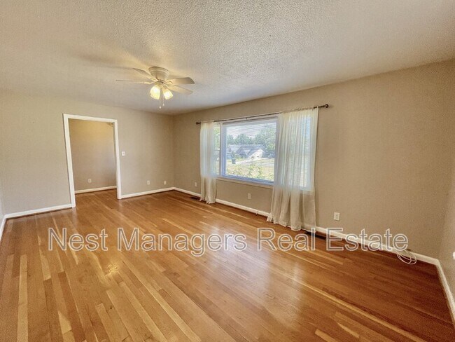 Foto del edificio - 621 Welsh Pl