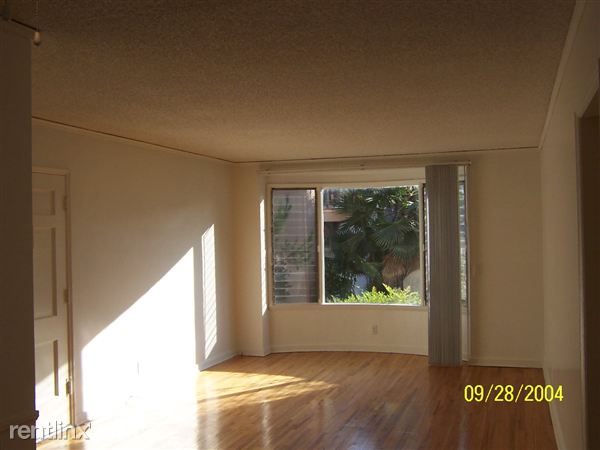 Building Photo - 385 Bethany Rd