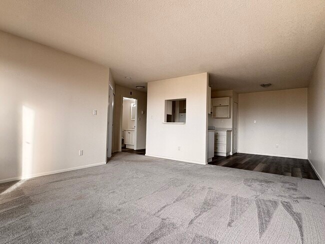 Photo du bâtiment - 4675 Ontario Ave