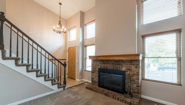 Building Photo - West Jordan 4 bed 2 bath