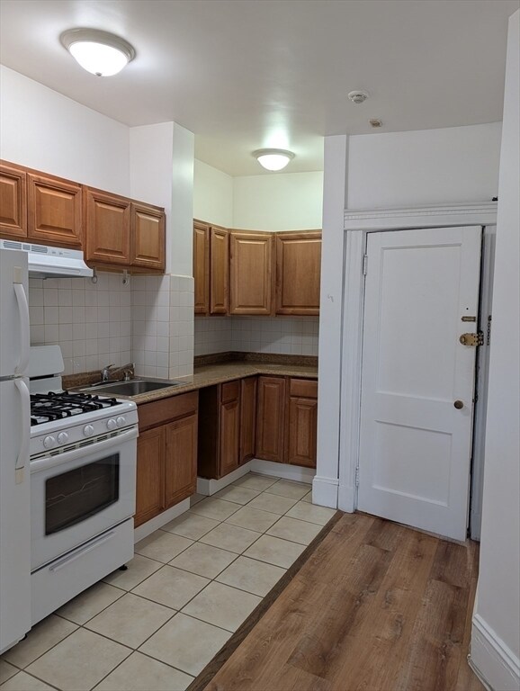 Foto del edificio - 46 West Newton St