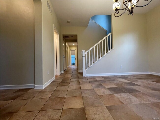 Building Photo - 20 Arborside