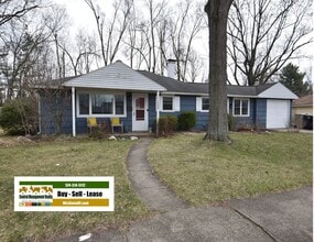 Building Photo - 124 N Holiday Dr