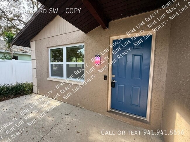 Foto del edificio - 455 Ridge Rd SW