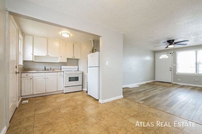 Photo - 7367 Oneida Dr Apartment