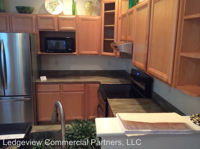 2 Br 1 5 Bath House 8 Kings Ransom Lane House For Rent In