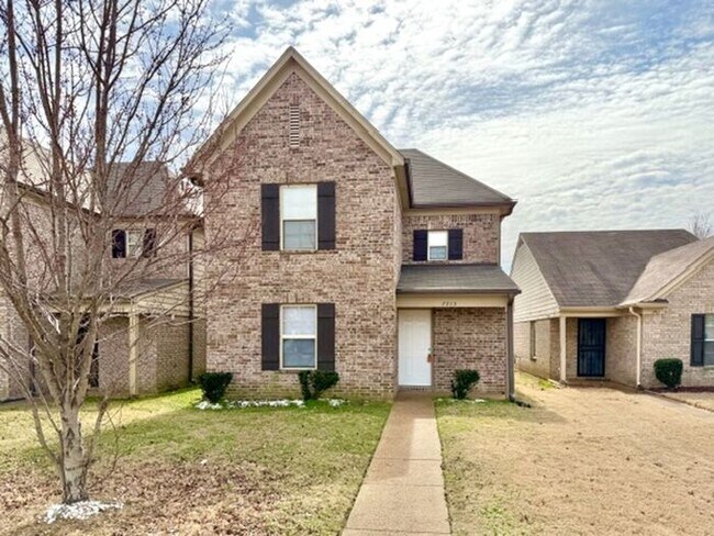 Building Photo - Affordable renovated 4BR home near Hacks Cross & 385