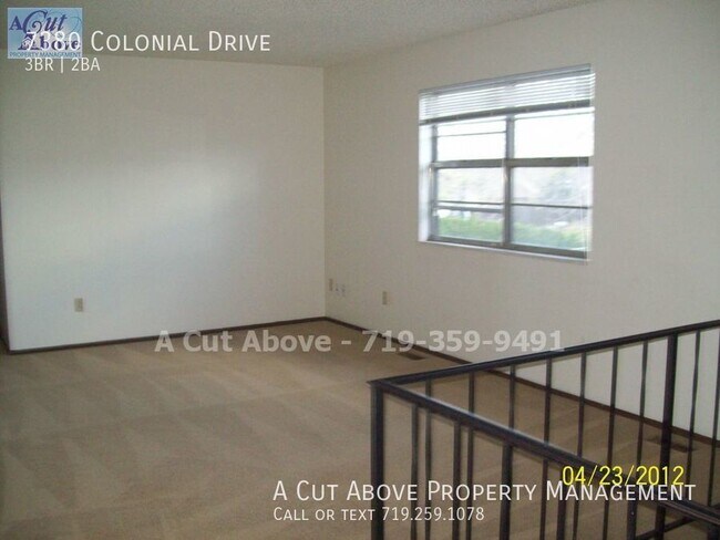 Building Photo - 3 Bedroom House off Fontaine and Fountain ...