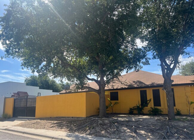 Foto del edificio - 409 Gaucho Ln