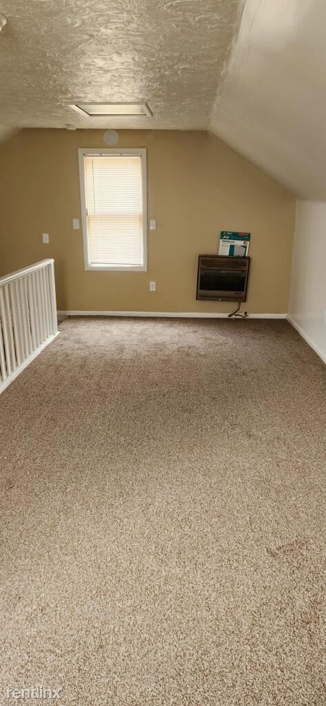 Building Photo - 3 br, 1.5 bath House - 12022 College St