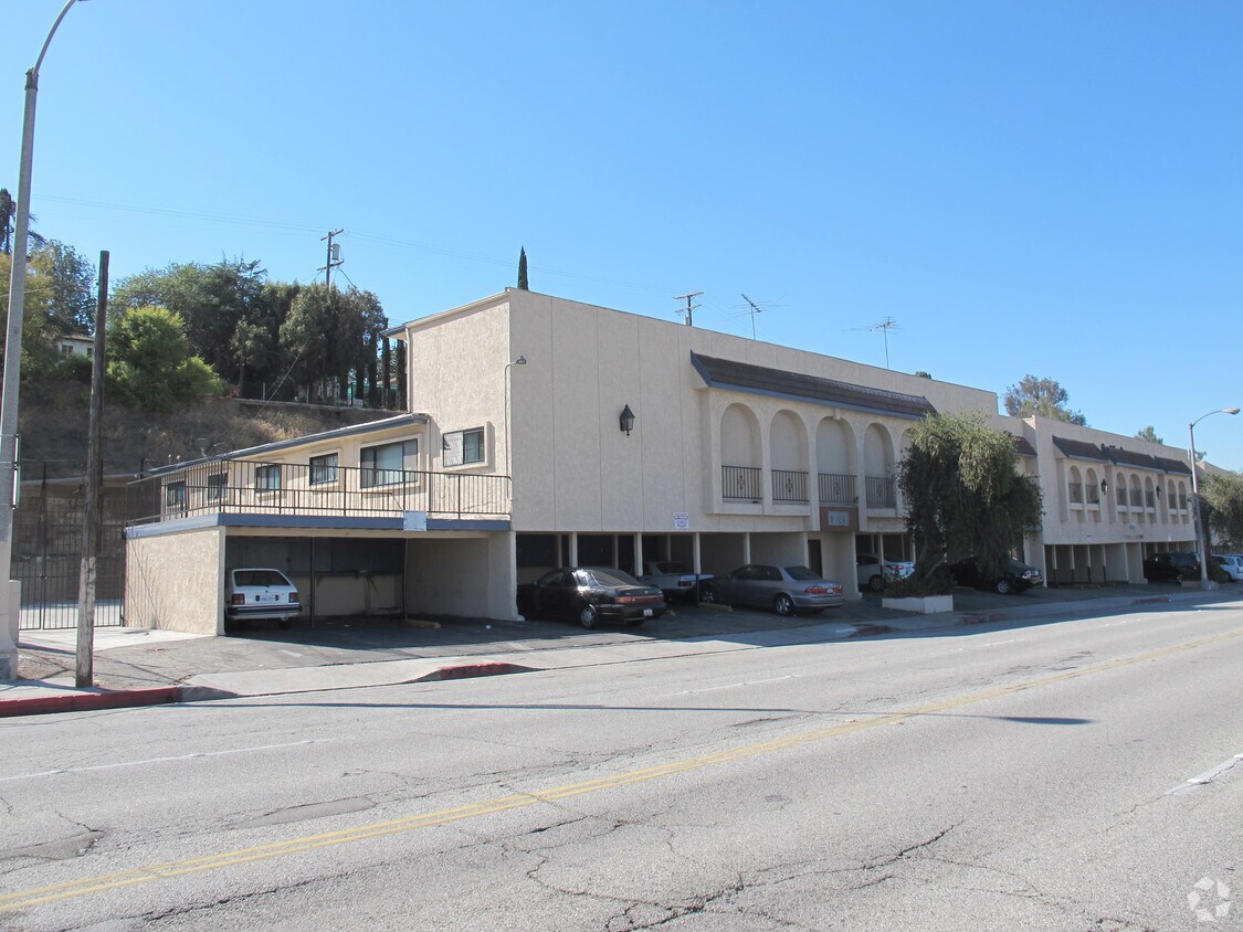 Foto principal - Ramona Garden Apartments