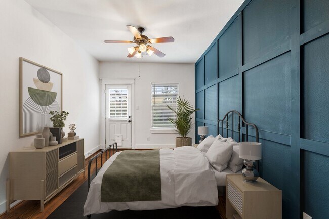 Foto del edificio - 702 E 6 1/2 St