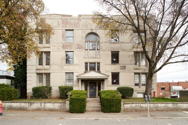 Building Photo - 110 30th Ave