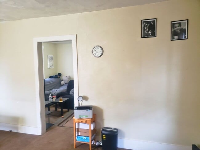 Building Photo - **** THIS PROPERTY HAS AN APPROVED APPLICA...