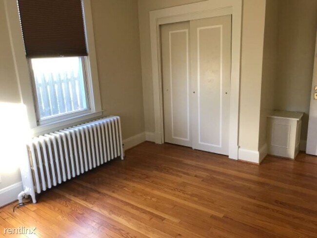 Building Photo - 2 br, 1 bath House - 3612 Croydon Road