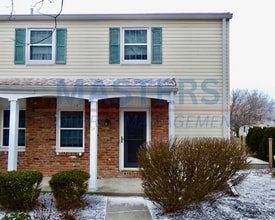 Building Photo - 160 Quail Rd