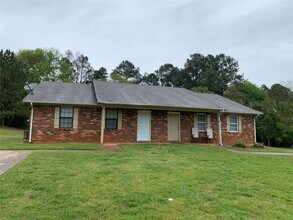 Building Photo - 120 Plum Orchard Rd