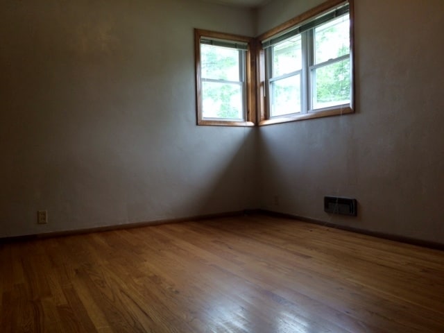 Building Photo - 2317 Clark Ave