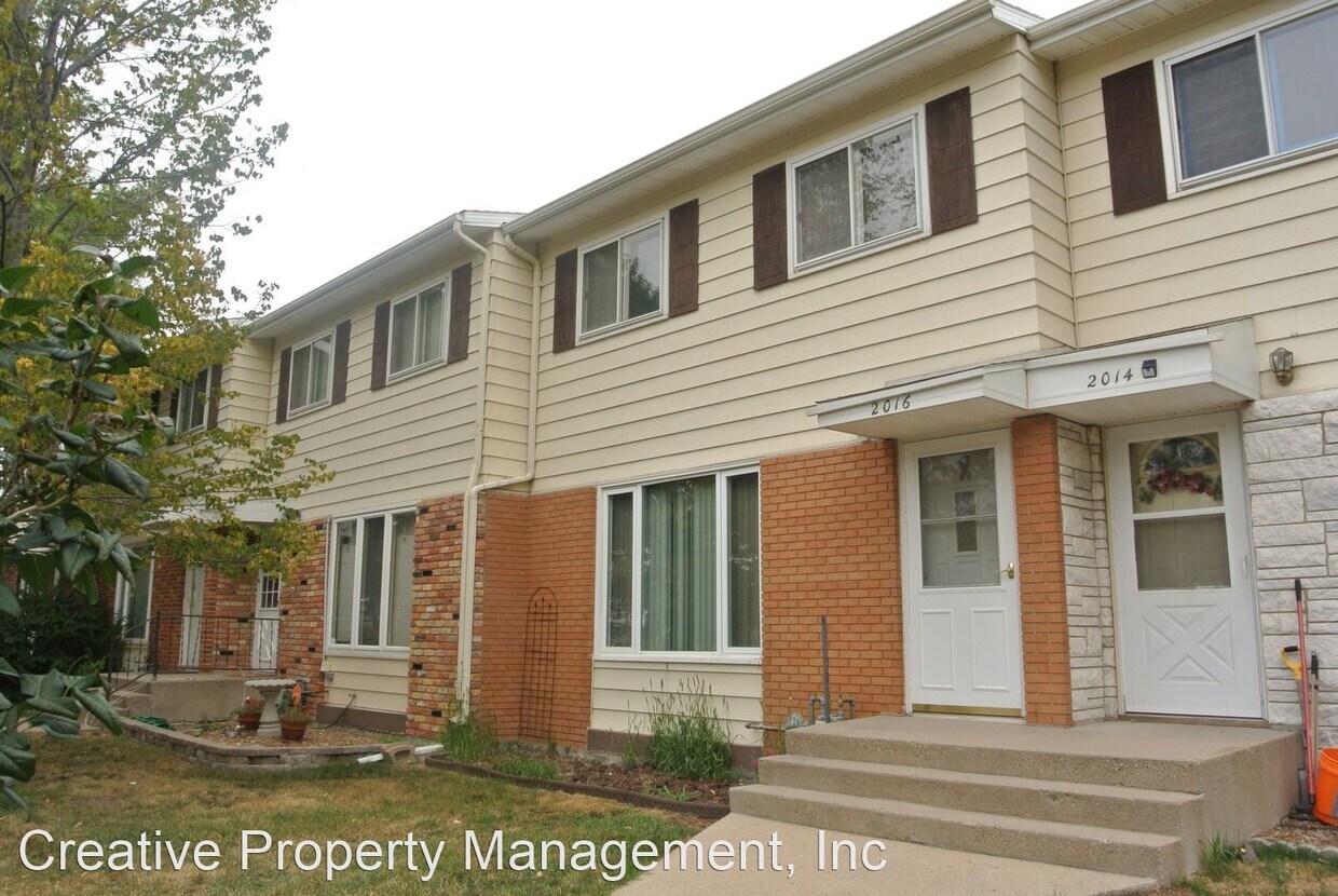 Primary Photo - 3 br, 1.5 bath House - 2016 9th St NW