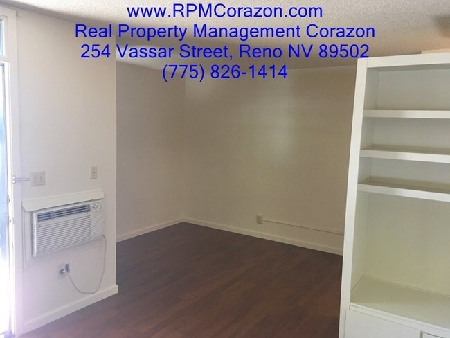 Building Photo - Upstairs Studio - $745 MOVES YOU IN!