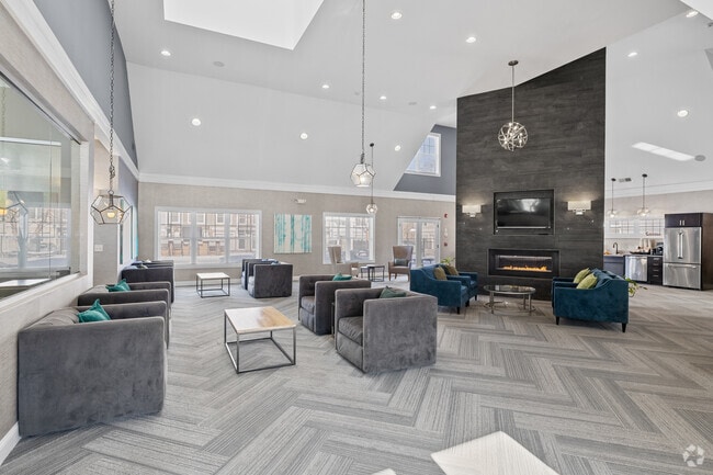 Interior Photo - Mayfair Square