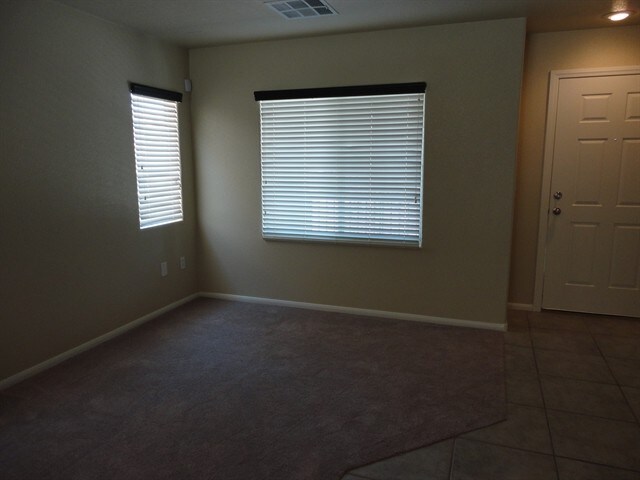 Foto del edificio - 10819 Hawthorne Berry Street