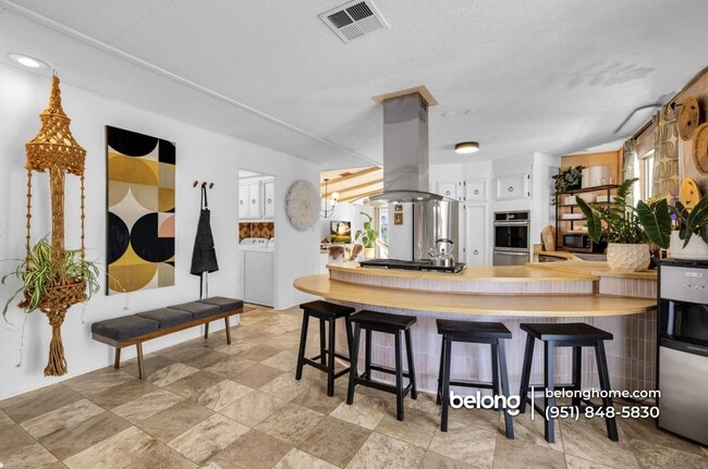 Building Photo - 72967 Cabazon Peak Dr