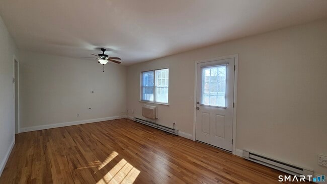 Building Photo - 1193 Hope St