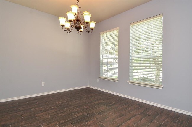 Foto del edificio - 21323 Grand Hollow Ln
