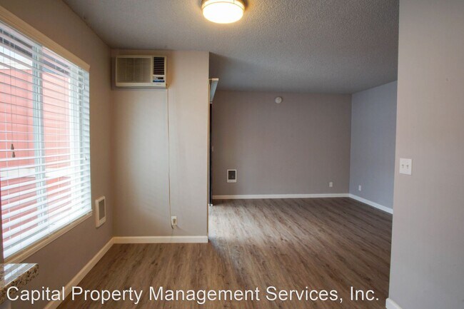 Foto del edificio - 7967 SE 13th Ave